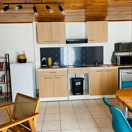 Gite E & M Saint-Denis-de-Pile Екстер'єр фото
